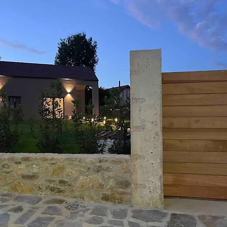 Holiday home Casa Independiente Con Jardin *